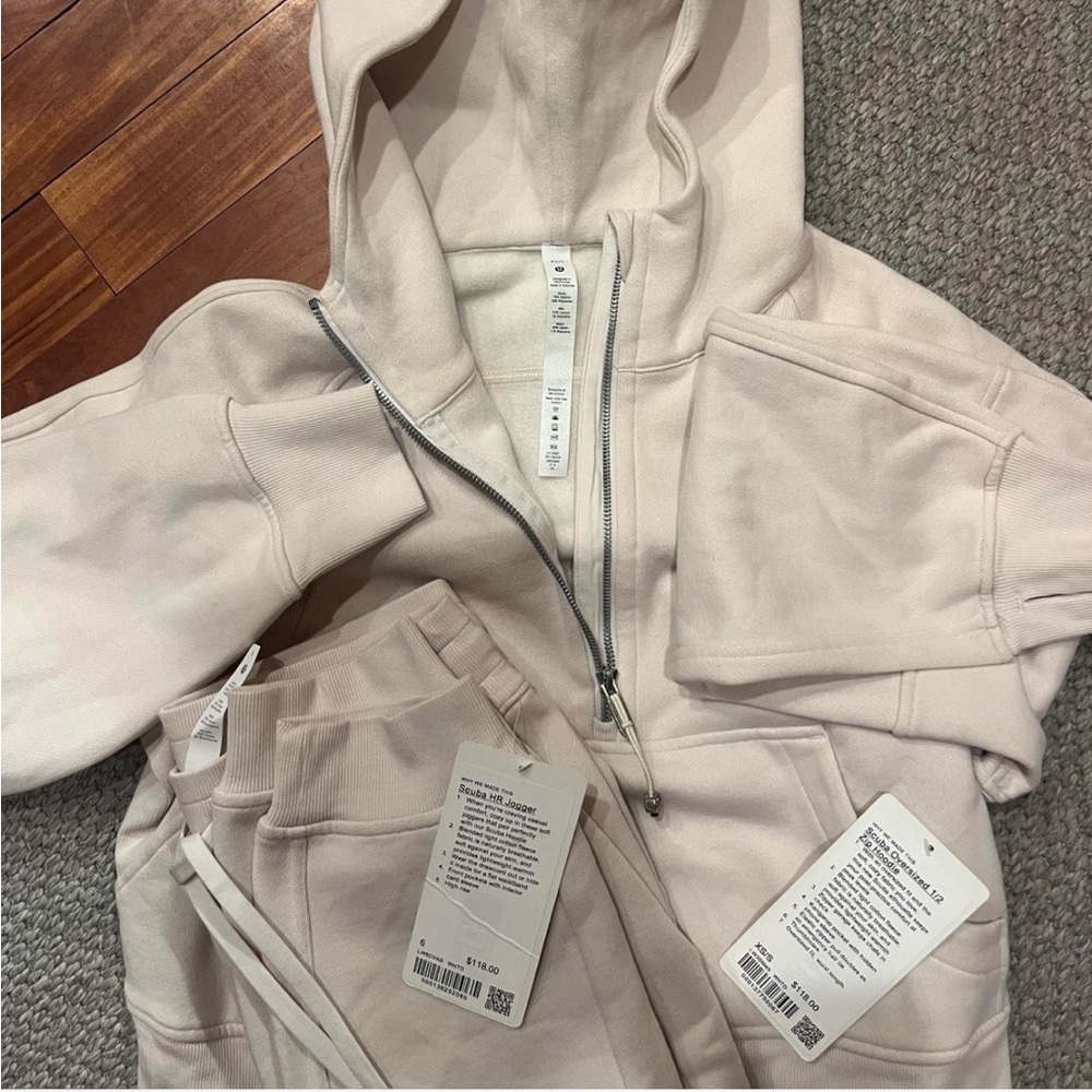 Lululemon | Women’s | Scuba Hoodie & Joggers | NWT